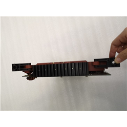 7379A28G03  WOODWARD 全新现货